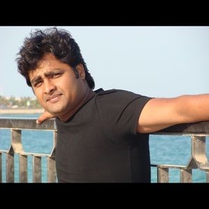 Meet your Posher, Satish